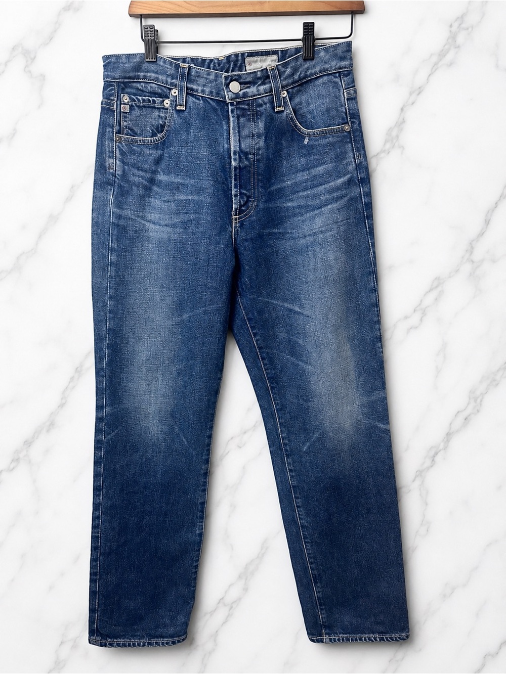 AG straight leg vintage style mom jeans straight leg 30R